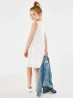 MEXX Kleid In Weiß 10 MEXX Kleid In Weiß -TROLLKIDS Verkäufe mexx kleid in weiss 3